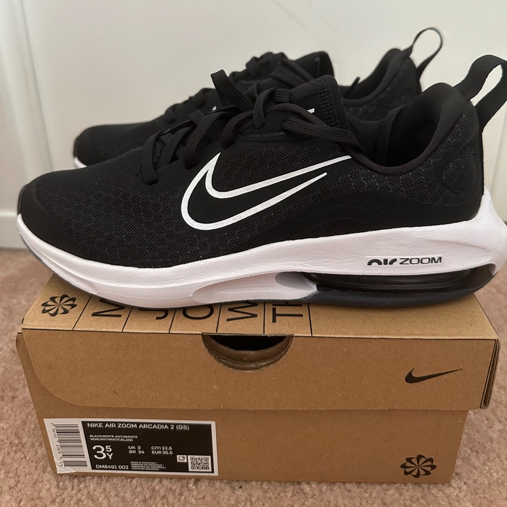 Nike Air Zoom Arcadia 2 Runners (youth)